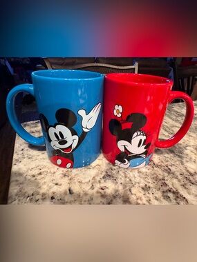 Vintage Jerry Leigh Disney Mickey & Minnie Ceramic Mug Set - Blue & Red